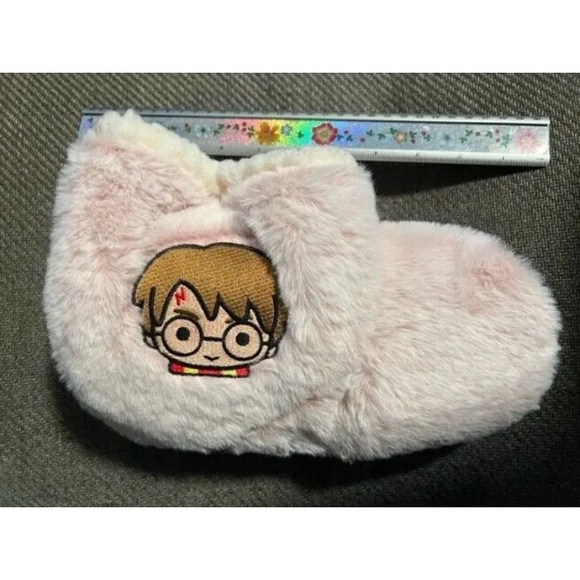 Harry Potter Ron Weasley Pink Fuzzy Booties Slippers Boots - Picture 4 of 6